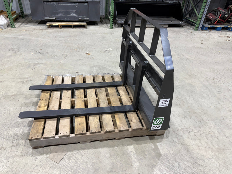 Load image into Gallery viewer, 42 INCH CID PALLET FORKS - 2000 LBS
