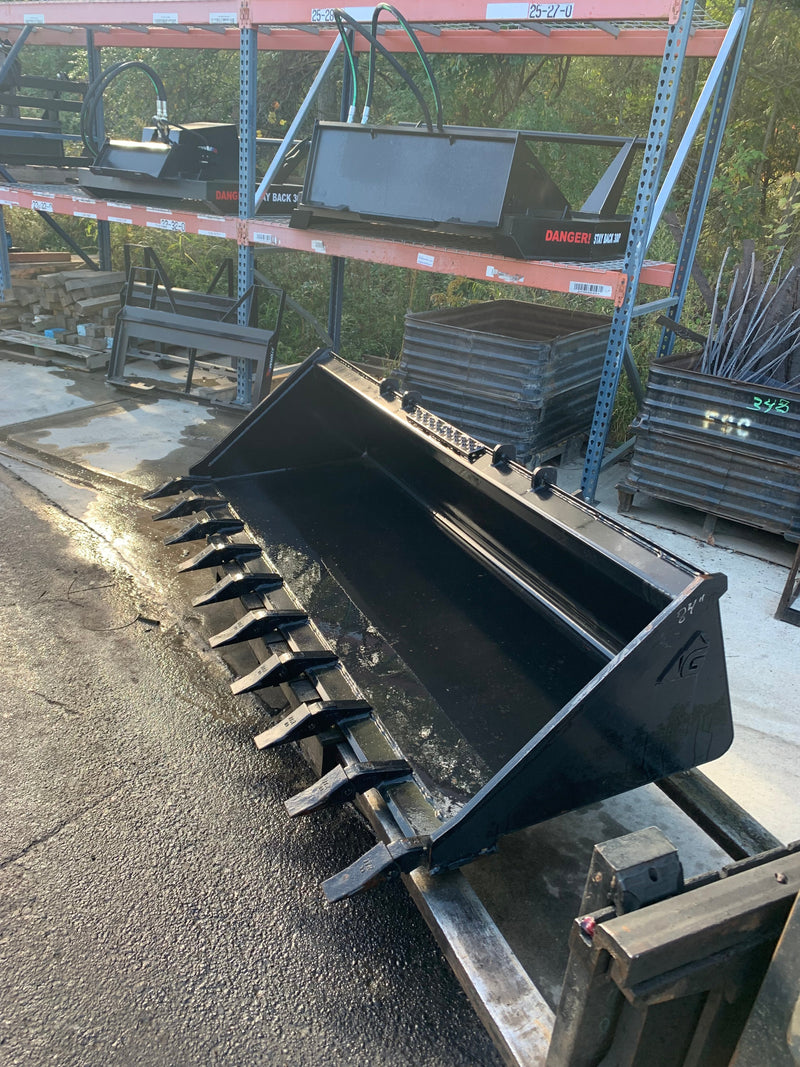 Load image into Gallery viewer, 80 Inch Glacier Extreme Skid Steer Bucket - Teeth
