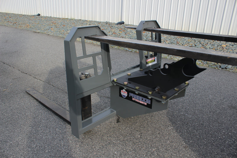 Load image into Gallery viewer, Mini Excavator Pallet Forks 48 Inch 10K-14K lb
