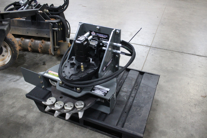 Load image into Gallery viewer, Mini Excavator Stump Grinder 24 Inch 30-45 GPM
