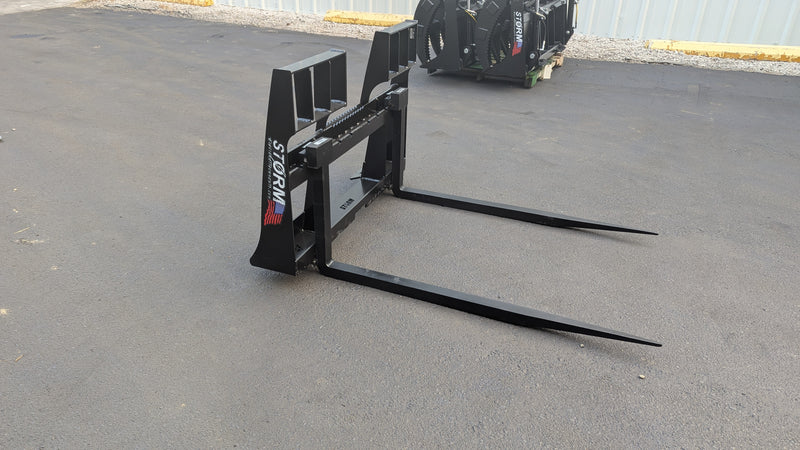 Load image into Gallery viewer, 48 Inch Hay Spear Pallet Forks - Skid Steer
