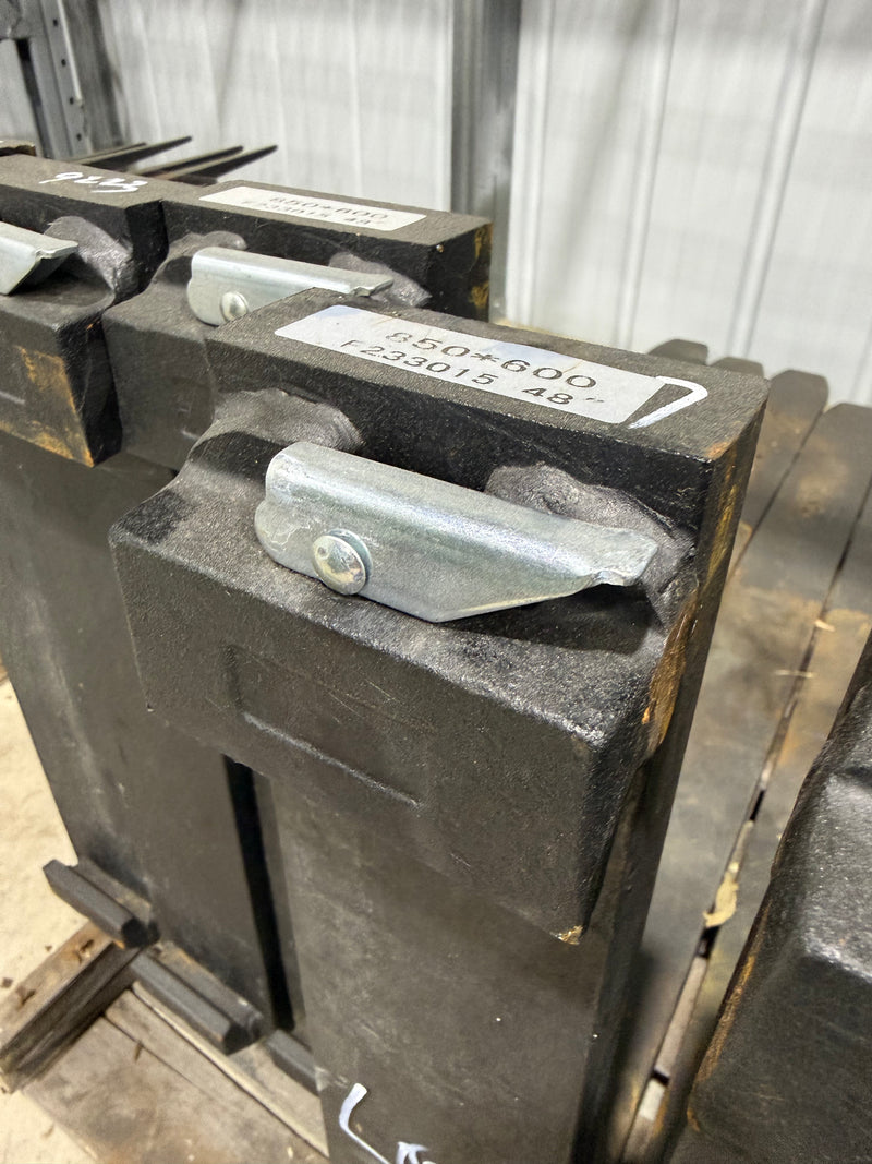 Load image into Gallery viewer, Pallet Fork Locking Pin Kit
