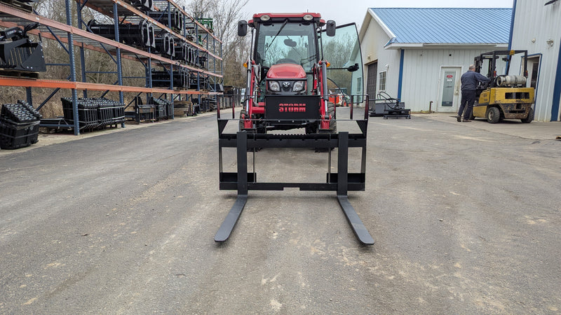 Load image into Gallery viewer, Storm Pallet Fork Frame - 2000 lbs. - JD Standard
