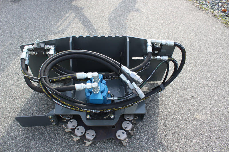 Load image into Gallery viewer, Skid Steer Stump Grinder 24 Inch 16-29 GPM
